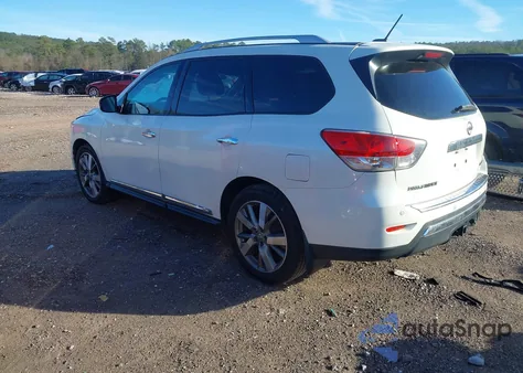 2015 Nissan Pathfinder Platinum z USA, uszkodzony, nr VIN 5N1AR2MN6FC601718